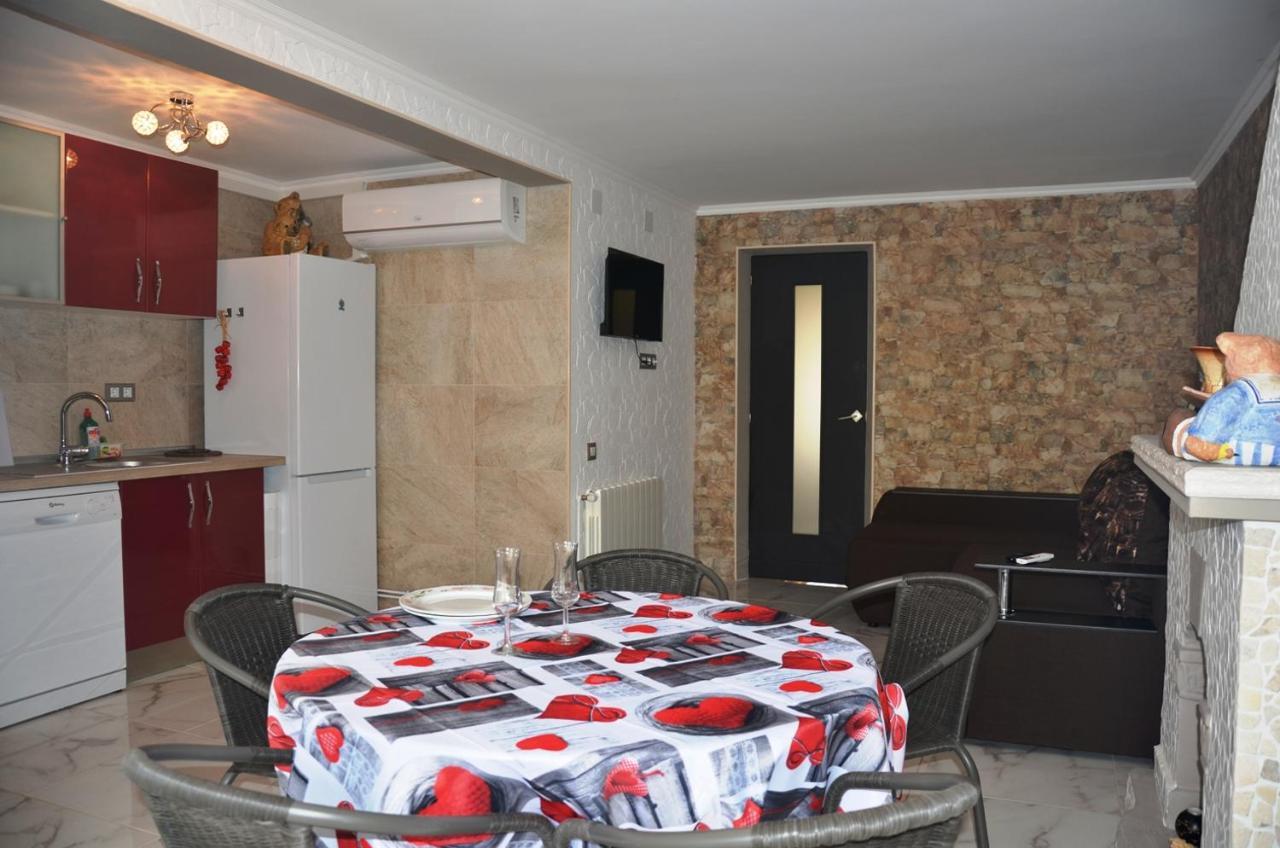 Apartments Relax سالو المظهر الخارجي الصورة